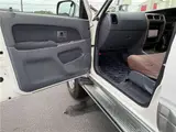 1998 Toyota Hilux Surf SSR-VLTD Wide 4WD White Truck for sale, Japanese used car export - photo 45 of 80 | GULJI TRADERS