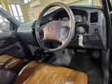 1999 Toyota Hilux Surf 2.7 SSR-X V Selection 4WD Black Truck for sale, Japanese used car export - photo 49 of 74 | GULJI TRADERS