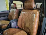 1999 Toyota Hilux Surf 2.7 SSR-X V Selection 4WD Black Truck for sale, Japanese used car export - photo 60 of 74 | GULJI TRADERS