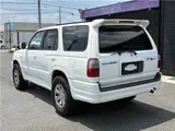 1999 Toyota Hilux Surf Sports Runner White Truck for sale, Japanese used car export - photo 4 of 46 | GULJI TRADERS