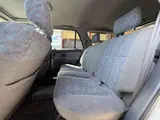 1999 Toyota Hilux Surf 3.0 SSR-G Diesel Turbo 4WD White Truck for sale, Japanese used car export - photo 7 of 23 | GULJI TRADERS