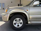 2000 Toyota Hilux Surf SSR-G 4WD Gold Truck for sale, Japanese used car export - photo 9 of 80 | GULJI TRADERS