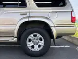 2000 Toyota Hilux Surf SSR-G 4WD Gold Truck for sale, Japanese used car export - photo 11 of 80 | GULJI TRADERS