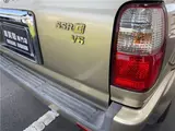 2000 Toyota Hilux Surf SSR-G 4WD Gold Truck for sale, Japanese used car export - photo 15 of 80 | GULJI TRADERS