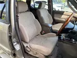 2000 Toyota Hilux Surf SSR-G 4WD Gold Truck for sale, Japanese used car export - photo 32 of 80 | GULJI TRADERS