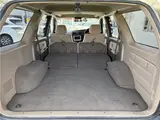 2000 Toyota Hilux Surf SSR-G 4WD Gold Truck for sale, Japanese used car export - photo 60 of 80 | GULJI TRADERS