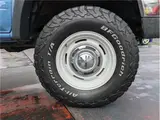 2000 Toyota Hilux Surf SSR-X Lift-Up Full Paint Custom Final Model Blue Painted Truck for sale, Japanese used car export - photo 34 of 40 | GULJI TRADERS
