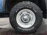 2000 Toyota Hilux Surf SSR-X Lift-Up Full Paint Custom Final Model Blue Painted Truck for sale, Japanese used car export - photo 37 of 40 | GULJI TRADERS