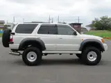 2000 Toyota Hilux Surf SSR-X Premium Selection Pearl Truck for sale, Japanese used car export - photo 7 of 23 | GULJI TRADERS