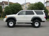 2000 Toyota Hilux Surf SSR-X Premium Selection Pearl Truck for sale, Japanese used car export - photo 8 of 23 | GULJI TRADERS