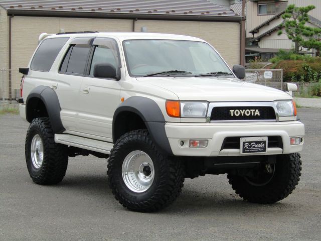 2000 Toyota Hilux Surf SSR-X Premium Selection - photo 1 2000 Toyota Hilux Surf SSR-X Premium Selection Pearl Truck for sale, Japanese used car export | GULJI TRADERS