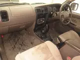 2002 Toyota Hilux Surf 4WD SSR-X Silver Truck for sale, Japanese used car export - photo 4 of 11 | GULJI TRADERS