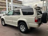 2002 Toyota Hilux Surf SSR-X White Premium (Final Model) Pearl Truck for sale, Japanese used car export - photo 7 of 9 | GULJI TRADERS