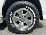 2003 Toyota Hilux Surf SSR-G 4WD Pearl Truck for sale, Japanese used car export - photo 17 of 24 | GULJI TRADERS