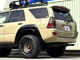 2004 Toyota Hilux Surf 2.7 SSR-G 4WD Silver Truck for sale, Japanese used car export - photo 15 of 80 | GULJI TRADERS