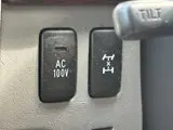 2004 Toyota Hilux Surf 2.7 SSR-G 4WD Silver Truck for sale, Japanese used car export - photo 57 of 80 | GULJI TRADERS