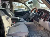 2005 Toyota Hilux Surf SSR-X Limited Black Truck for sale, Japanese used car export - photo 10 of 23 | GULJI TRADERS