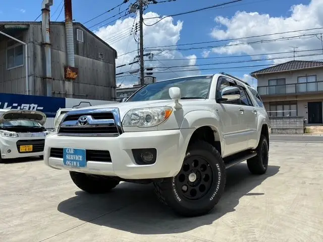 2005 Toyota Hilux Surf SSR-X Limited 4WD - photo 1 2005 Toyota Hilux Surf SSR-X Limited 4WD Pearl Truck for sale, Japanese used car export | GULJI TRADERS