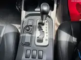 2005 Toyota Hilux Surf SSR-X Limited 4WD Pearl Truck for sale, Japanese used car export - photo 18 of 27 | GULJI TRADERS