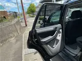 2005 Toyota Hilux Surf SSR-X V Selection Black Truck for sale, Japanese used car export - photo 30 of 33 | GULJI TRADERS