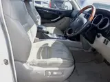 2005 Toyota Hilux Surf SSR-G Pearl Truck for sale, Japanese used car export - photo 7 of 9 | GULJI TRADERS