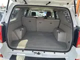 2005 Toyota Hilux Surf SSR-X Pearl Truck for sale, Japanese used car export - photo 6 of 9 | GULJI TRADERS