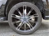 2006 Toyota Hilux Surf SSR-X 4WD Late Model Genuine Aero 22-inch Alloy Wheels Black Truck for sale, Japanese used car export - photo 33 of 37 | GULJI TRADERS