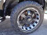 2006 Toyota Hilux Surf SSR-X Limited 4WD Late Model Special Edition Black Truck for sale, Japanese used car export - photo 8 of 52 | GULJI TRADERS
