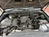 2007 Toyota Hilux Surf 2.7 SSR-X Limited 4WD Green Truck for sale, Japanese used car export - photo 46 of 48 | GULJI TRADERS