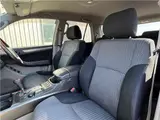 2007 Toyota Hilux Surf SSR-X Limited 60th Special Edition Black Truck for sale, Japanese used car export - photo 37 of 64 | GULJI TRADERS