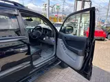 2007 Toyota Hilux Surf 2.7 SSR-X Limited 4WD Black Truck for sale, Japanese used car export - photo 7 of 19 | GULJI TRADERS