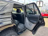 2007 Toyota Hilux Surf 2.7 SSR-X Limited 4WD Black Truck for sale, Japanese used car export - photo 16 of 19 | GULJI TRADERS