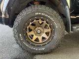 2008 Toyota Hilux Surf SSR-X 4WD Black Truck for sale, Japanese used car export - photo 14 of 16 | GULJI TRADERS