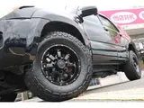 2009 Toyota Hilux Surf 2.7 SSR-X V Selection 4WD Black Truck for sale, Japanese used car export - photo 7 of 80 | GULJI TRADERS