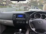 2009 Toyota Hilux Surf SSR-X Limited 4WD Pearl Truck for sale, Japanese used car export - photo 14 of 16 | GULJI TRADERS