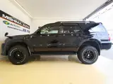 2009 Toyota Hilux Surf 4WD SSR-X V Selection Black Truck for sale, Japanese used car export - photo 6 of 24 | GULJI TRADERS