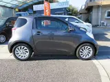 2009 Toyota IQ 1.0 100X 2-seater Other Sedan for sale, Japanese used car export - photo 33 of 39 | GULJI TRADERS