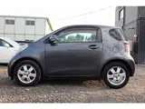2009 Toyota IQ 1.0 100G Leather Package Gray Sedan for sale, Japanese used car export - photo 17 of 30 | GULJI TRADERS