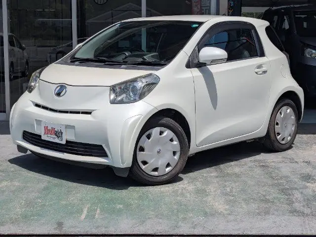 2009 Toyota IQ 100G - photo 1 2009 Toyota IQ 100G Pearl Sedan for sale, Japanese used car export | GULJI TRADERS