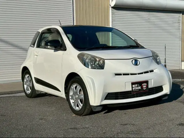 2009 Toyota IQ 100G Leather Package Pearl Sedan for sale, Japanese used car export - photo 1 of 24 | GULJI TRADERS