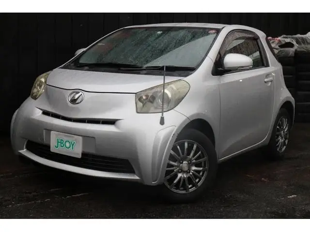 2009 Toyota IQ 100X - photo 1 2009 Toyota IQ 100X Silver Sedan for sale, Japanese used car export | GULJI TRADERS