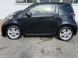 2011 Toyota IQ 130G MT → (Go) ★ Modellista Aero ★ Black Sedan for sale, Japanese used car export - photo 13 of 58 | GULJI TRADERS