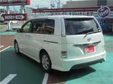 2012 Toyota Isis Platana V Selection White Interior Package Pearl Van for sale, Japanese used car export - photo 10 of 35 | GULJI TRADERS