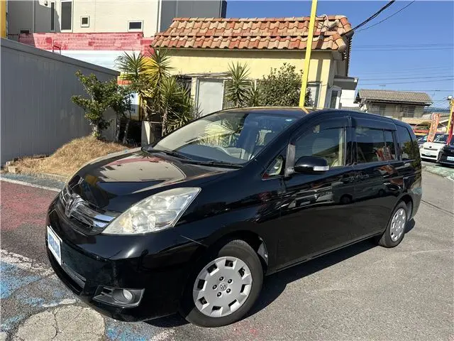 2013 Toyota Isis LG Edition Black Van for sale, Japanese used car export - photo 1 of 61 | GULJI TRADERS