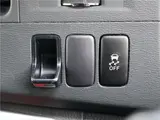 2013 Toyota Isis Platana Welcab / Passenger Seat Lift-Up Panoramic Type A Silver Van for sale, Japanese used car export - photo 28 of 50 | GULJI TRADERS