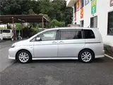 2013 Toyota Isis Platana Welcab / Passenger Seat Lift-Up Panoramic Type A Silver Van for sale, Japanese used car export - photo 45 of 50 | GULJI TRADERS