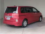 2013 Toyota Isis 1.8 Platana V Selection Red Van for sale, Japanese used car export - photo 16 of 43 | GULJI TRADERS