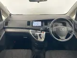 2013 Toyota Isis Platana 4WD Other Van for sale, Japanese used car export - photo 5 of 24 | GULJI TRADERS