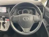 2013 Toyota Isis Platana 4WD Other Van for sale, Japanese used car export - photo 12 of 24 | GULJI TRADERS