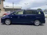 2013 Toyota Isis Platana V Selection Blue Van for sale, Japanese used car export - photo 9 of 24 | GULJI TRADERS